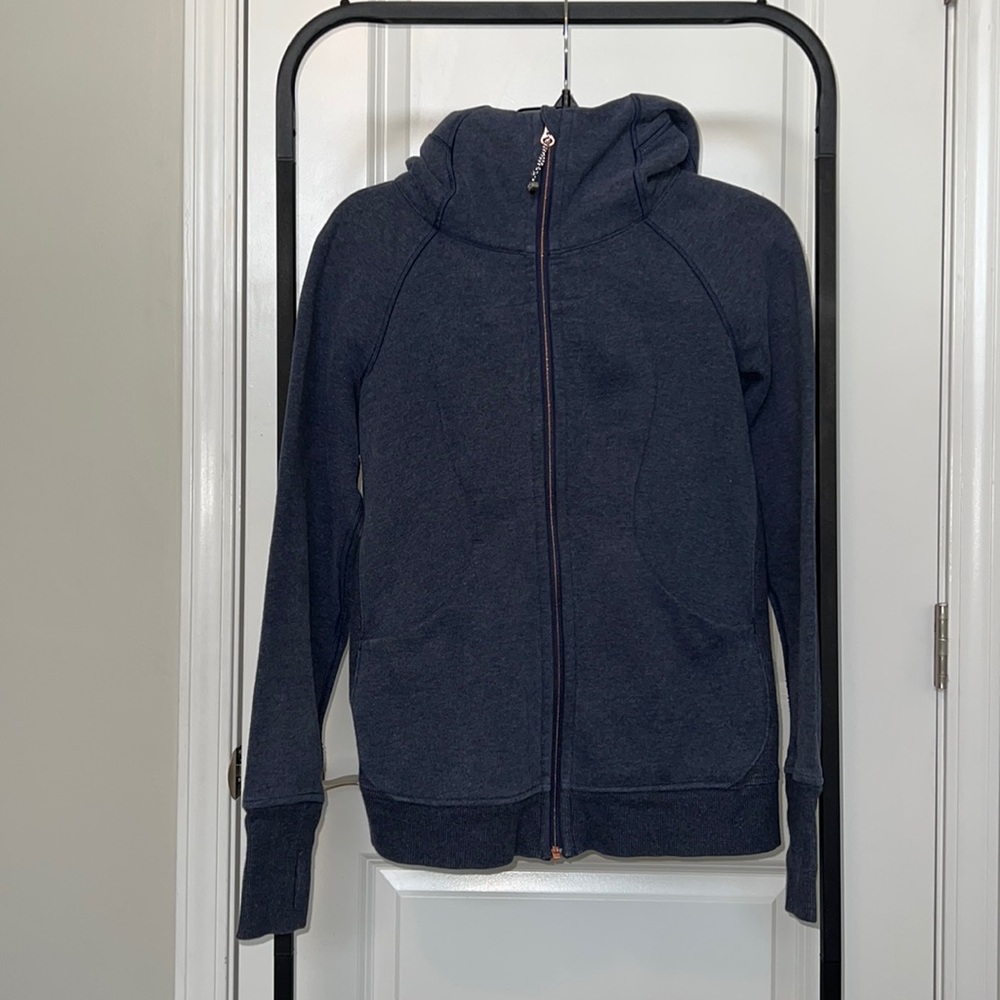 Lululemon Scuba Hoodie Size 6